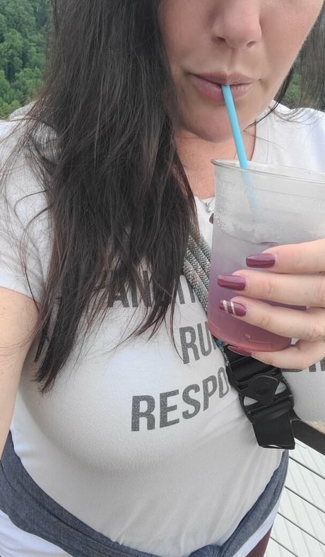 Fallon Jane OnlyFans Model Bilder