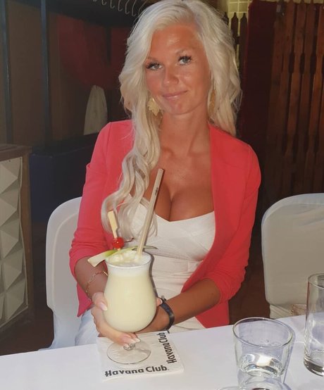 _miss manja_ OnlyFans Modelfoto