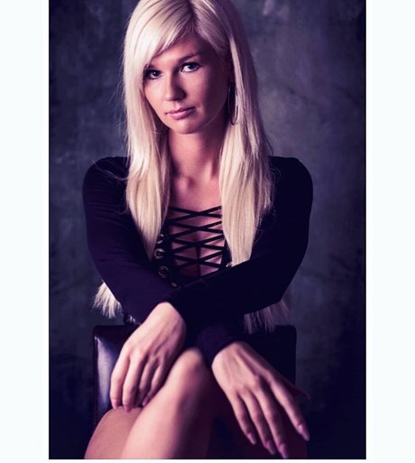 _miss manja_ OnlyFans öffentliche Fotos OnlyFans