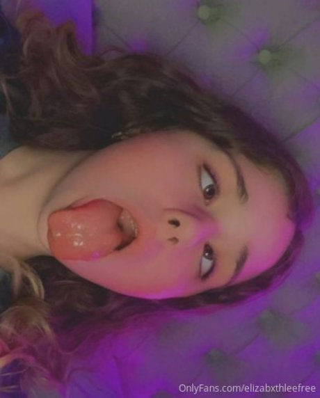 Elizaxleee OnlyFans Brüste Bild