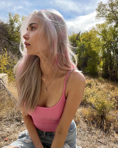 Melodi Flack_ OnlyFans Nacktbilder