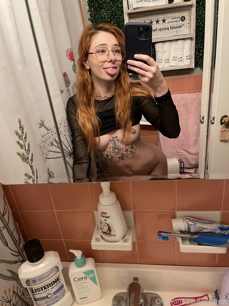 Rooshibi OnlyFans Nacktbilder geleakt