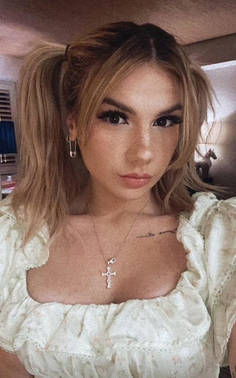 Bailey Rose OnlyFans explizite Inhalte