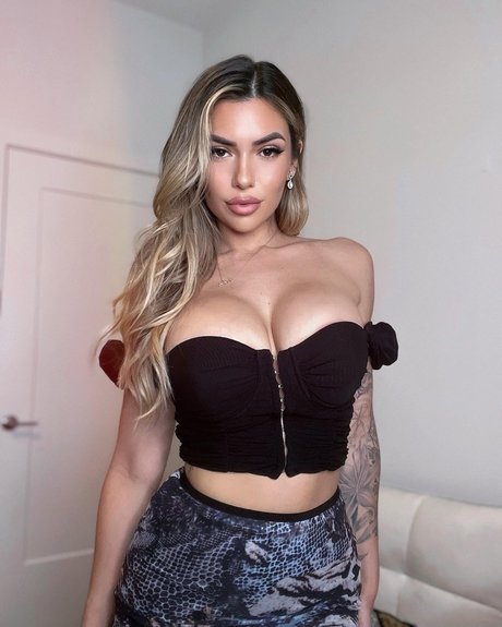 Luciana Del Mar Bilder OnlyFans