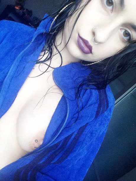 schwarze nackte onlyfans sexy Nacktbilder Porträt