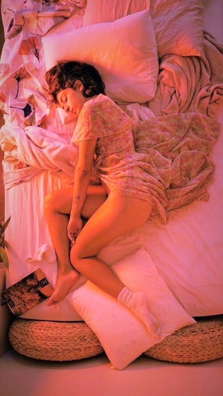 Sayna Soleimanpour OnlyFans Bilder