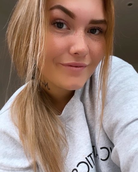 Vasana 20 Nacktbilder geleakt OnlyFans