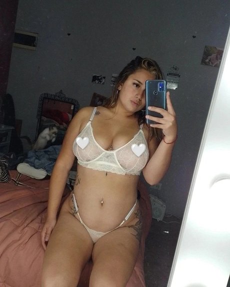 Karen Mulys_ OnlyFans Nacktbilder