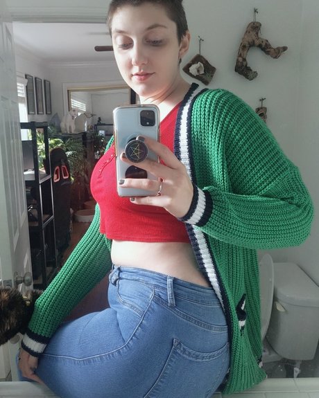 Mel Capperino Garcia Nacktbilder von OnlyFans