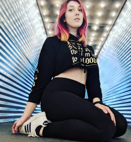 Mel Capperino Garcia OnlyFans Inhalte