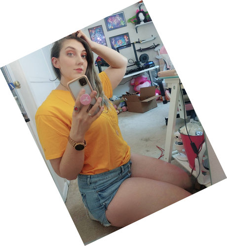 Mel Capperino Garcia OnlyFans Leaks