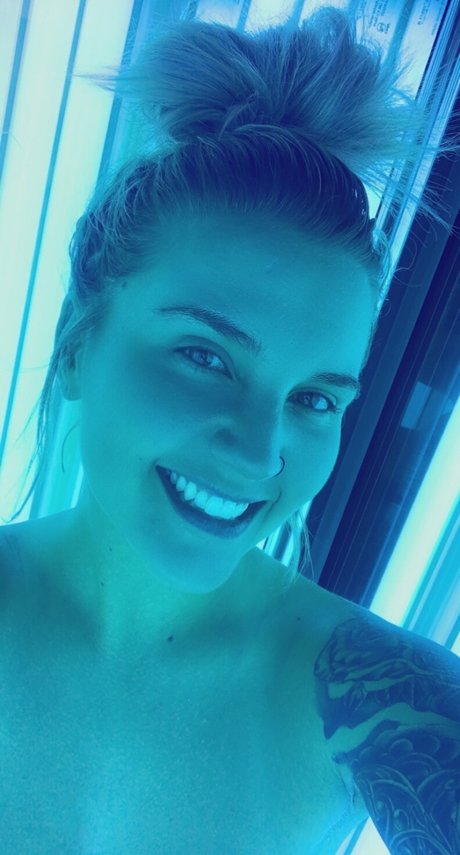 Chloe Yonker OnlyFans Strip