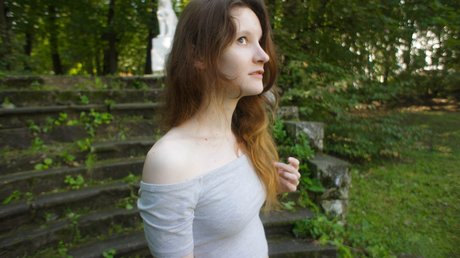 Green Sexy Bear s OnlyFans Striptease