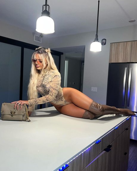 Hannah Brooke Nacktbilder von OnlyFans