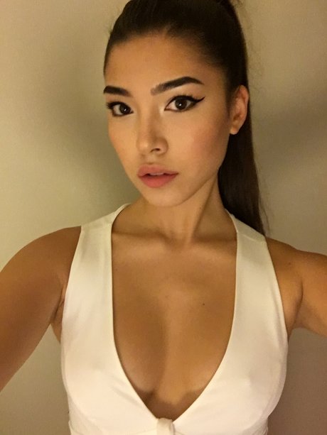 Emilymisi XXX OnlyFans