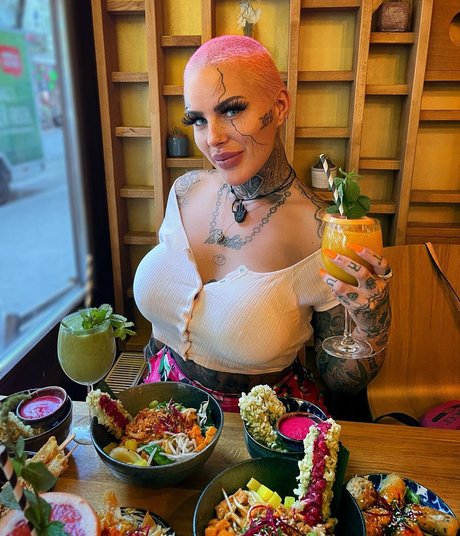 Leoni Baltz_ OnlyFans