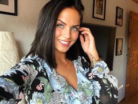 Marlen Valderrama Alvarez OnlyFans Model Bilder