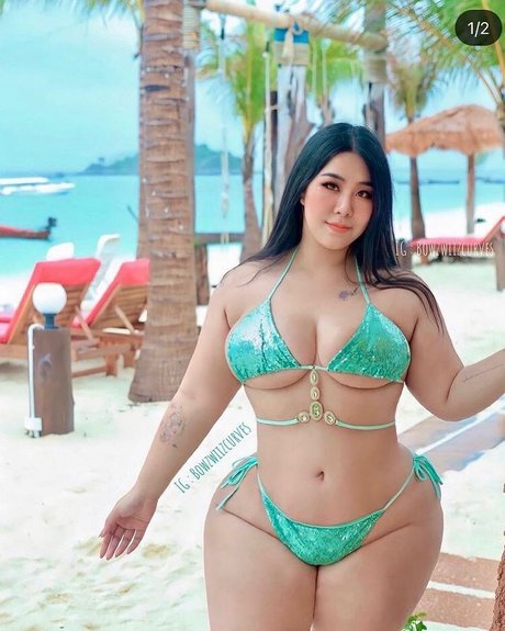 Bowzwiiz_ OnlyFans nackte Brüste