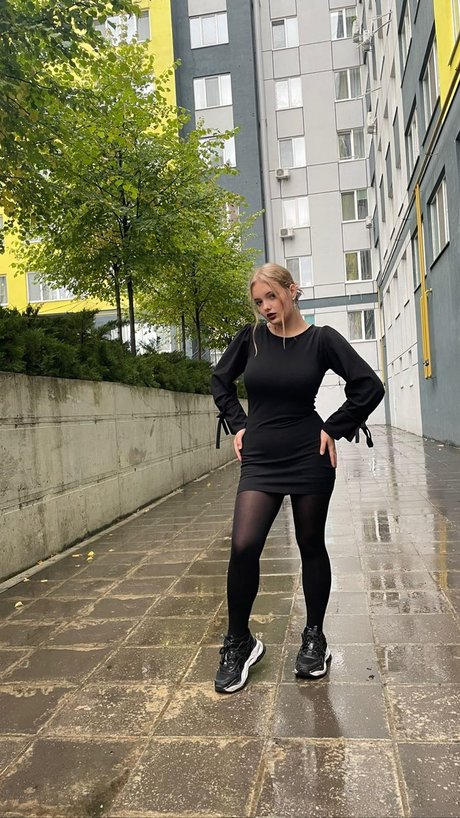 _Caroline Moore_ Brüste OnlyFans