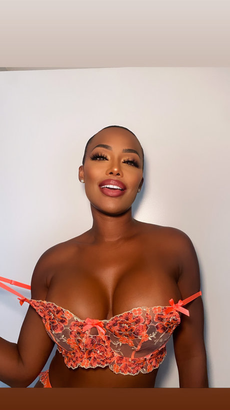 Kim Cane_ Leaked OnlyFans Bilder