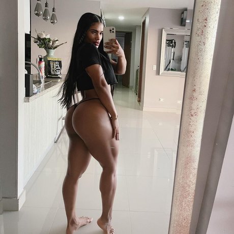 Sunny Doria Vargas Nacktbilder von OnlyFans