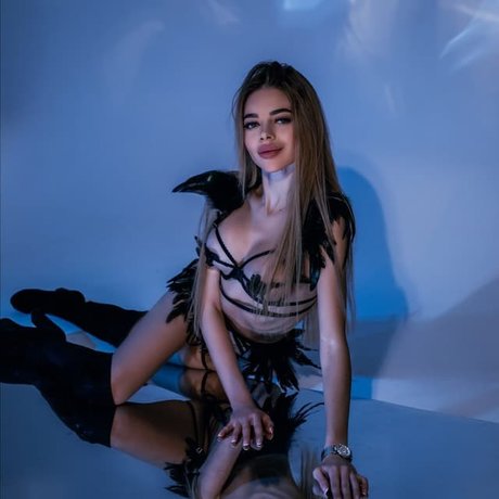 Blonde queen666 OnlyFans Leak