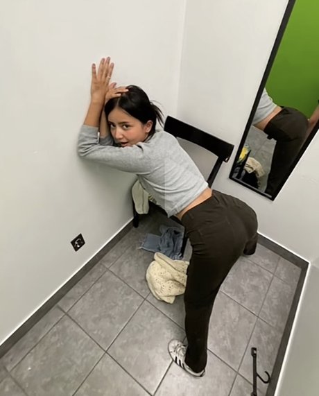 i am clementine Nacktbilder von OnlyFans geleakt