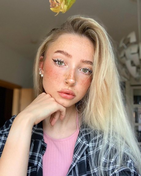 Caelyn Mathews OnlyFans-Komplettinhalte