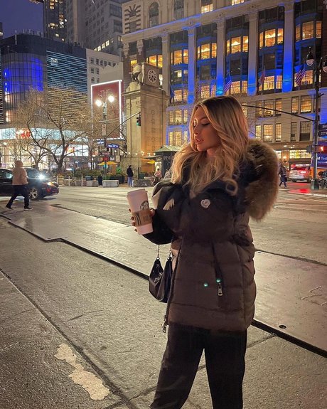 Linabmn Nacktbilder von OnlyFans