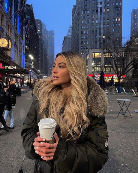 Linabmn Nacktbilder von OnlyFans