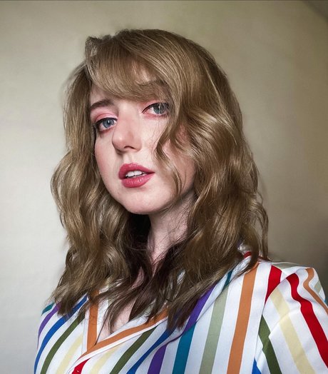 Scribblebug Oben ohne OnlyFans