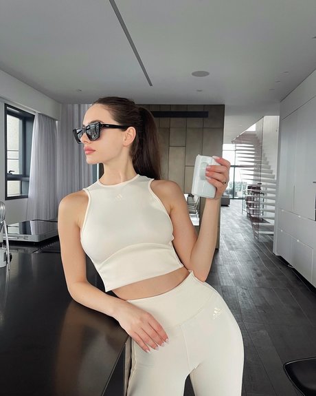 Yael Shelbia Nacktbilder OnlyFans