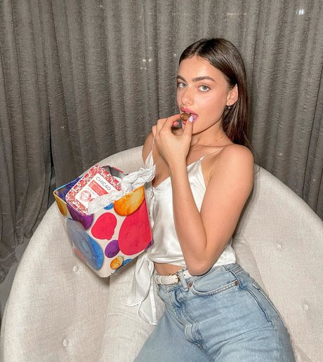 Yael Shelbia Leaks von Nacktbildern auf OnlyFans