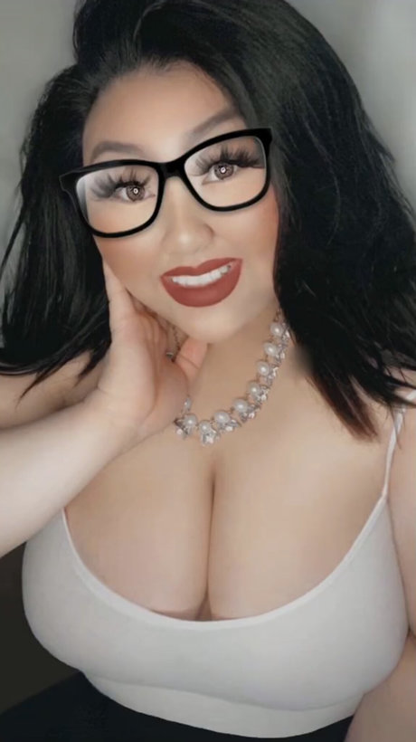 Kendra Vaaj OnlyFans-Komplettinhalte