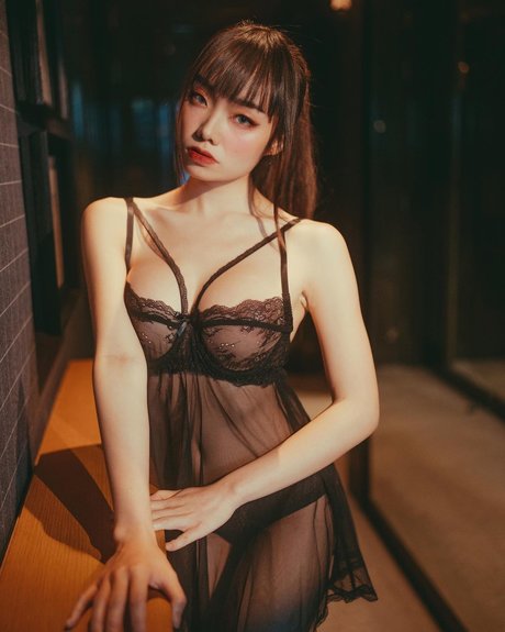 Queenie Lam NurlyFans-Pornoleaks