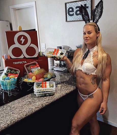 Dani Speegle Strip OnlyFans