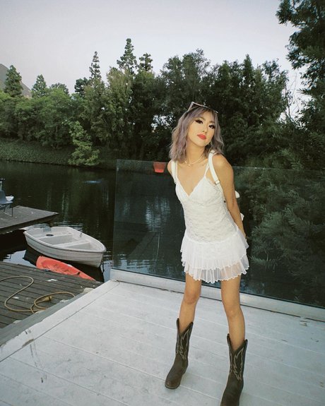 Dj Camgirl_ OnlyFans Model Fotos