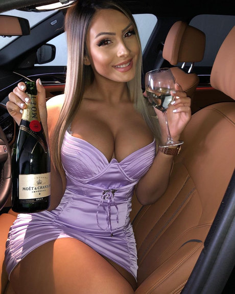 Vasilka Vazzzlegramm OnlyFans geleakt.