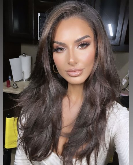 Katherine Eftekhari_ Heiße OnlyFans Inhalte