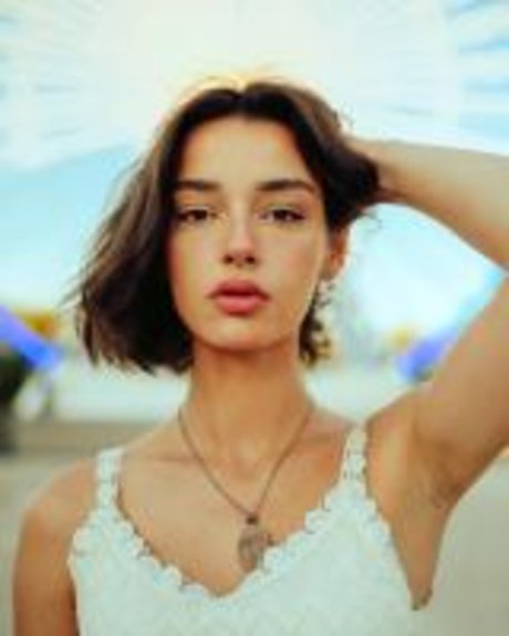 Roxane Eylaud_ Leak von OnlyFans