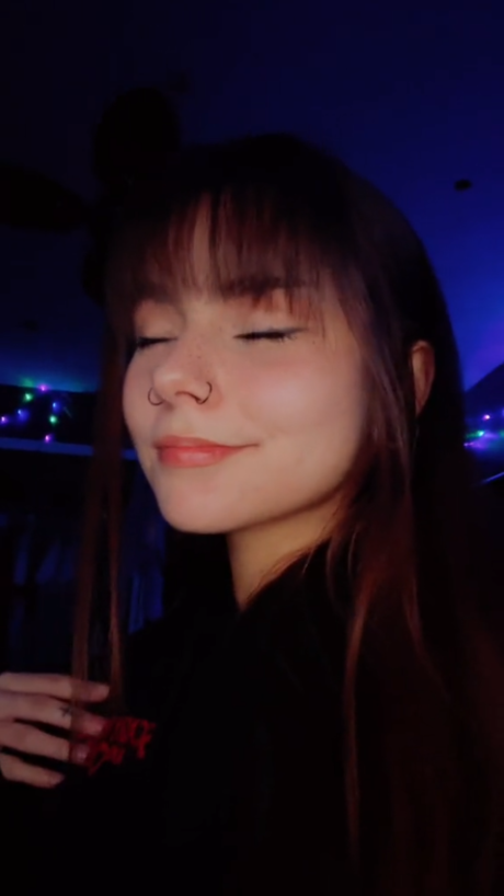 Sxvsy OnlyFans geleakte Pornografie