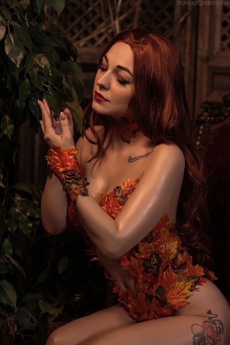 Dear Iris OnlyFans Striptease