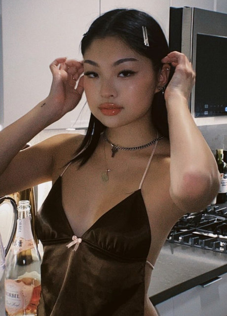 Alina Lin Geleakte OnlyFans-Inhalte