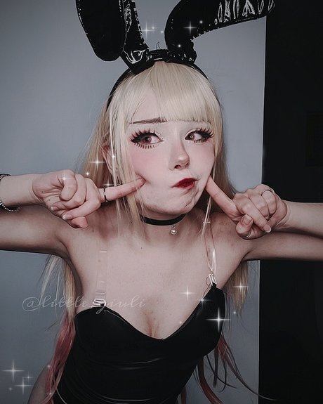 Little Giuli OnlyFans