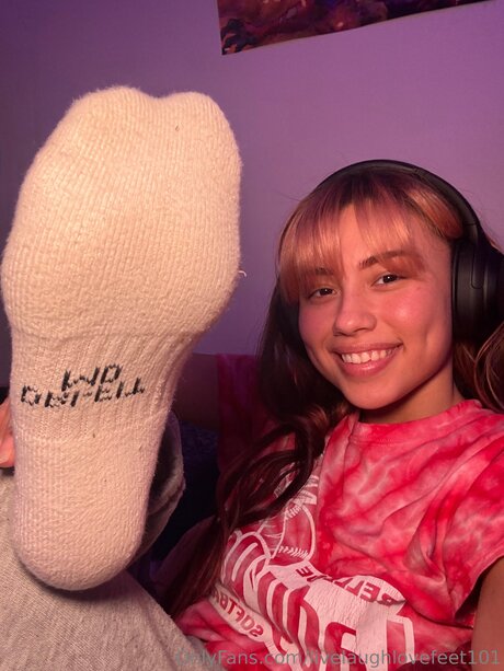 Livelaughlovefeet101 OnlyFans-Seite