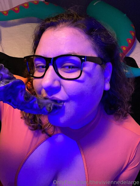 Theviviennedelarge OnlyFans Leaks Gratis