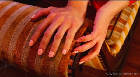 Janeblum Neue geleakte OnlyFans-Inhalte