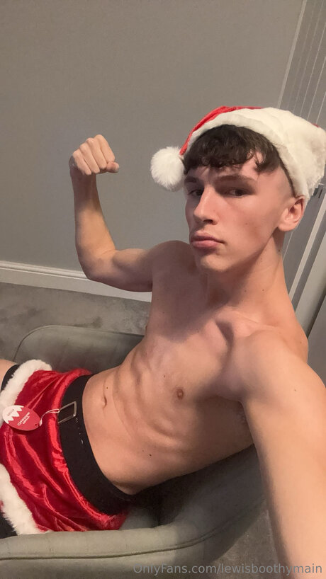 Lewisboothymain OnlyFans Leak