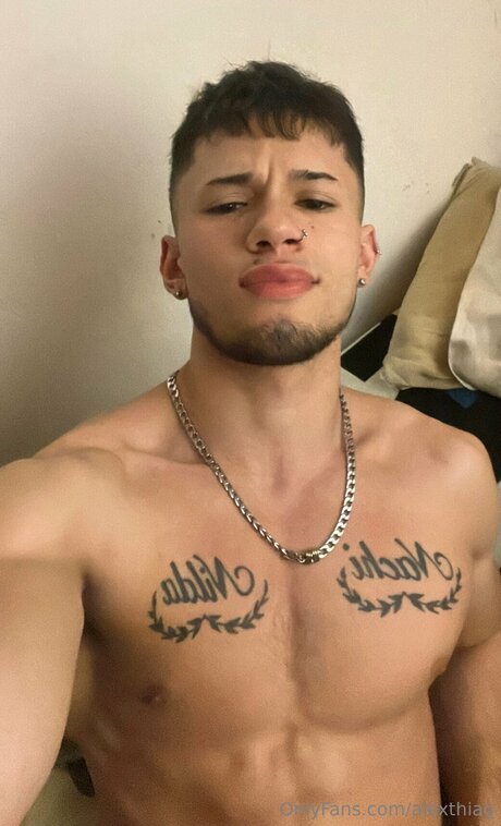 Alexthiag Nacktpornos auf OnlyFans