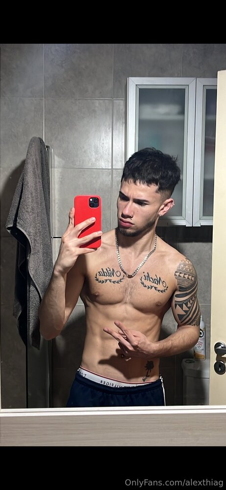 Alexthiag Nacktbilder von OnlyFans geleakt